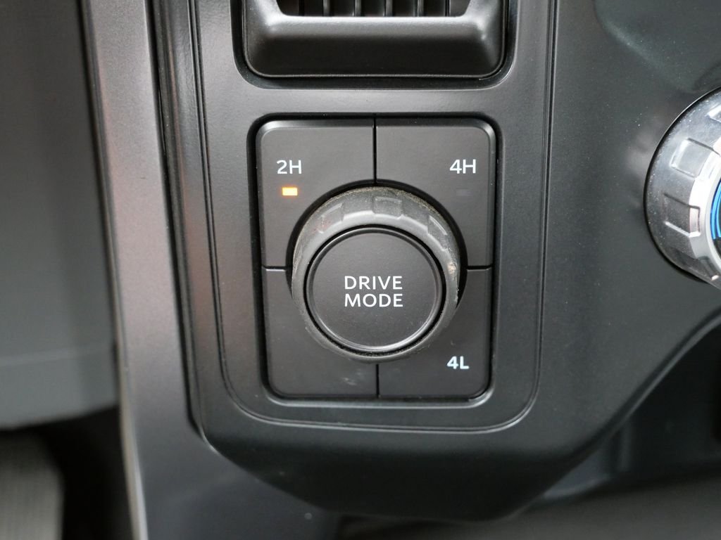 Certified Used 2025 White Ford XLT image 25