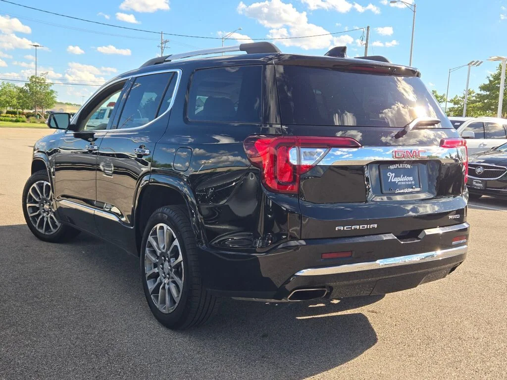 Used 2023 Black GMC Denali image 16