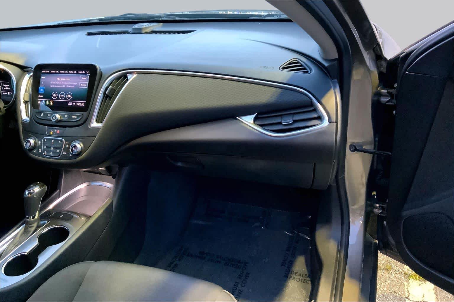 Used 2020 Stone Gray Metallic Chevrolet LT image 18