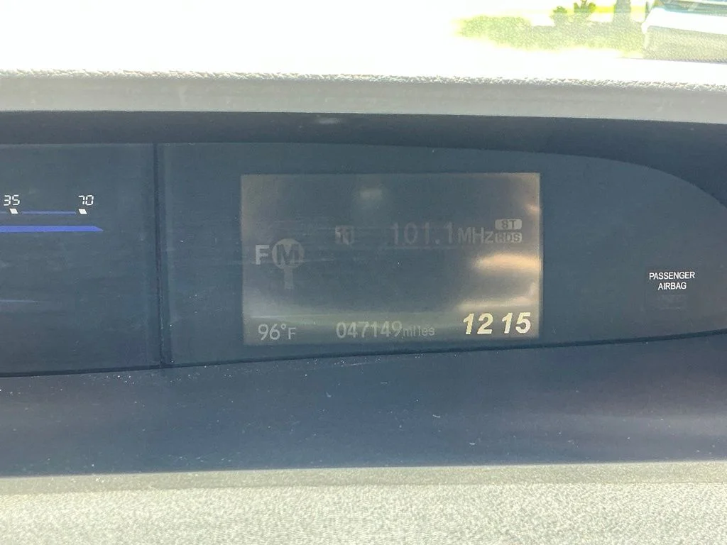 Used 2014  Honda EX image 26