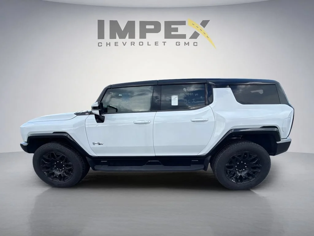 Used 2025 Interstellar White GMC 2X image 2