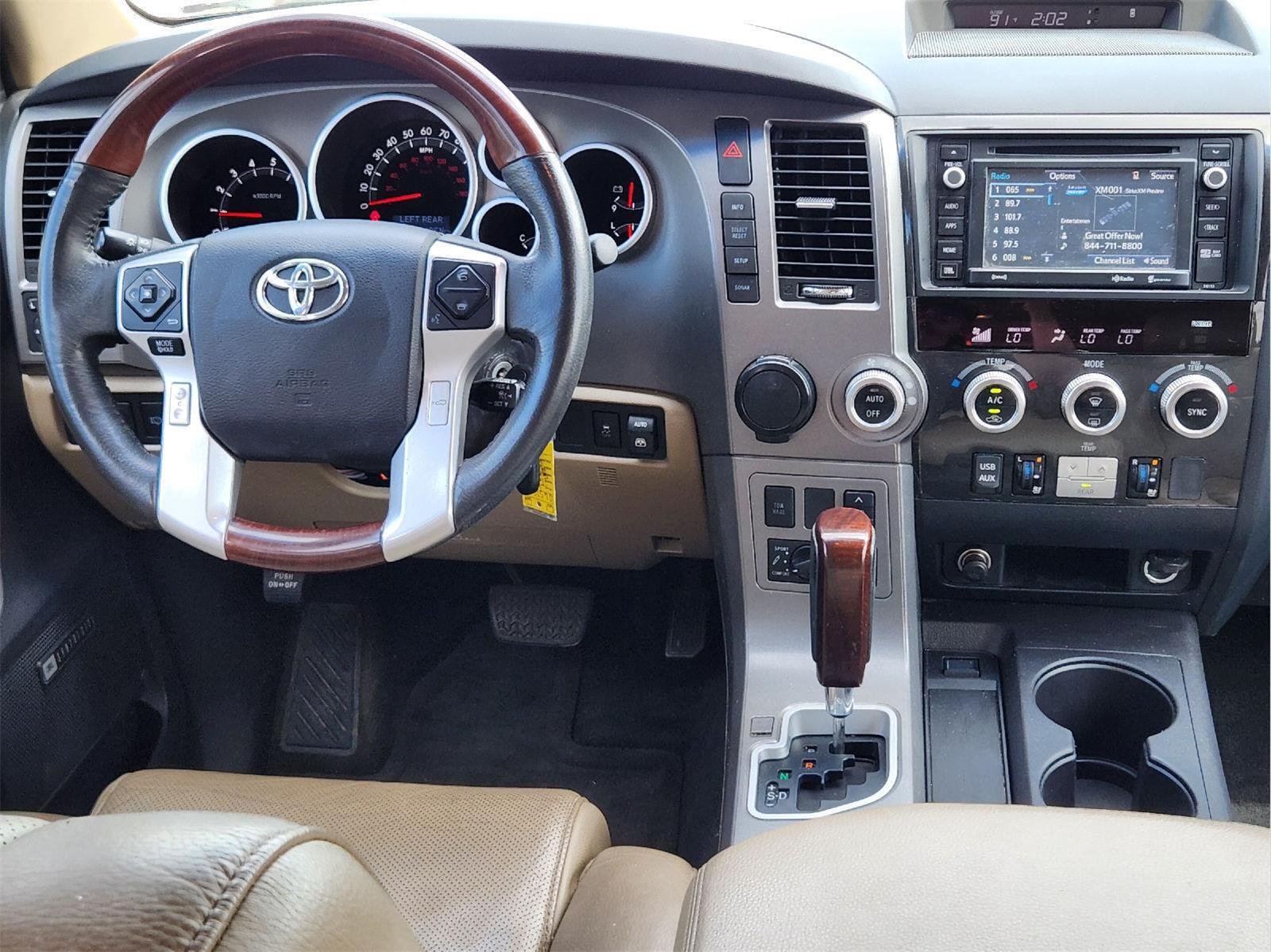 Used 2016 Blizzard Pearl Toyota Platinum image 28