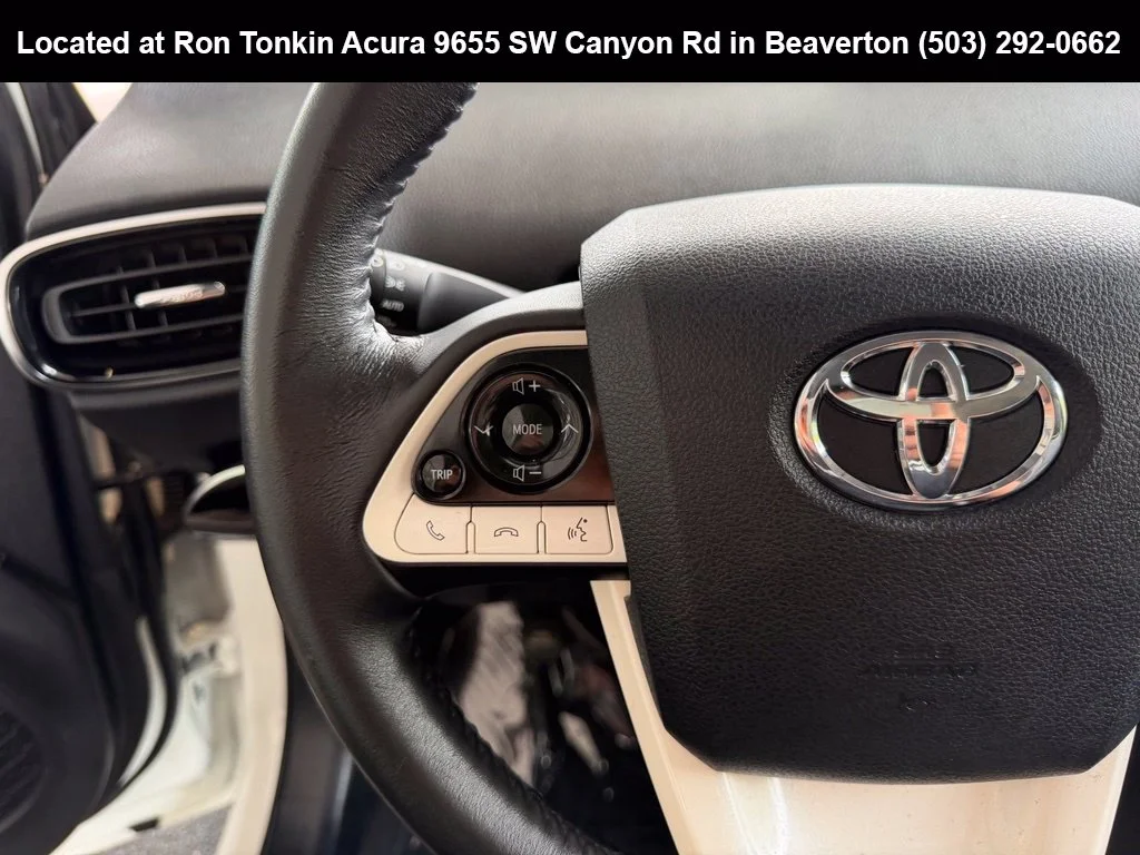 Used 2017 Blizzard Pearl Toyota Premium image 16
