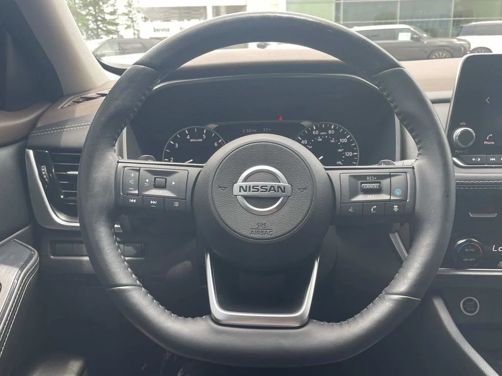 Used 2021 Gray Nissan SV image 23
