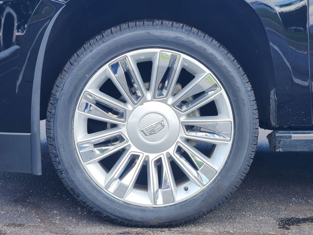 Used 2019 Black Cadillac Platinum Edition image 12