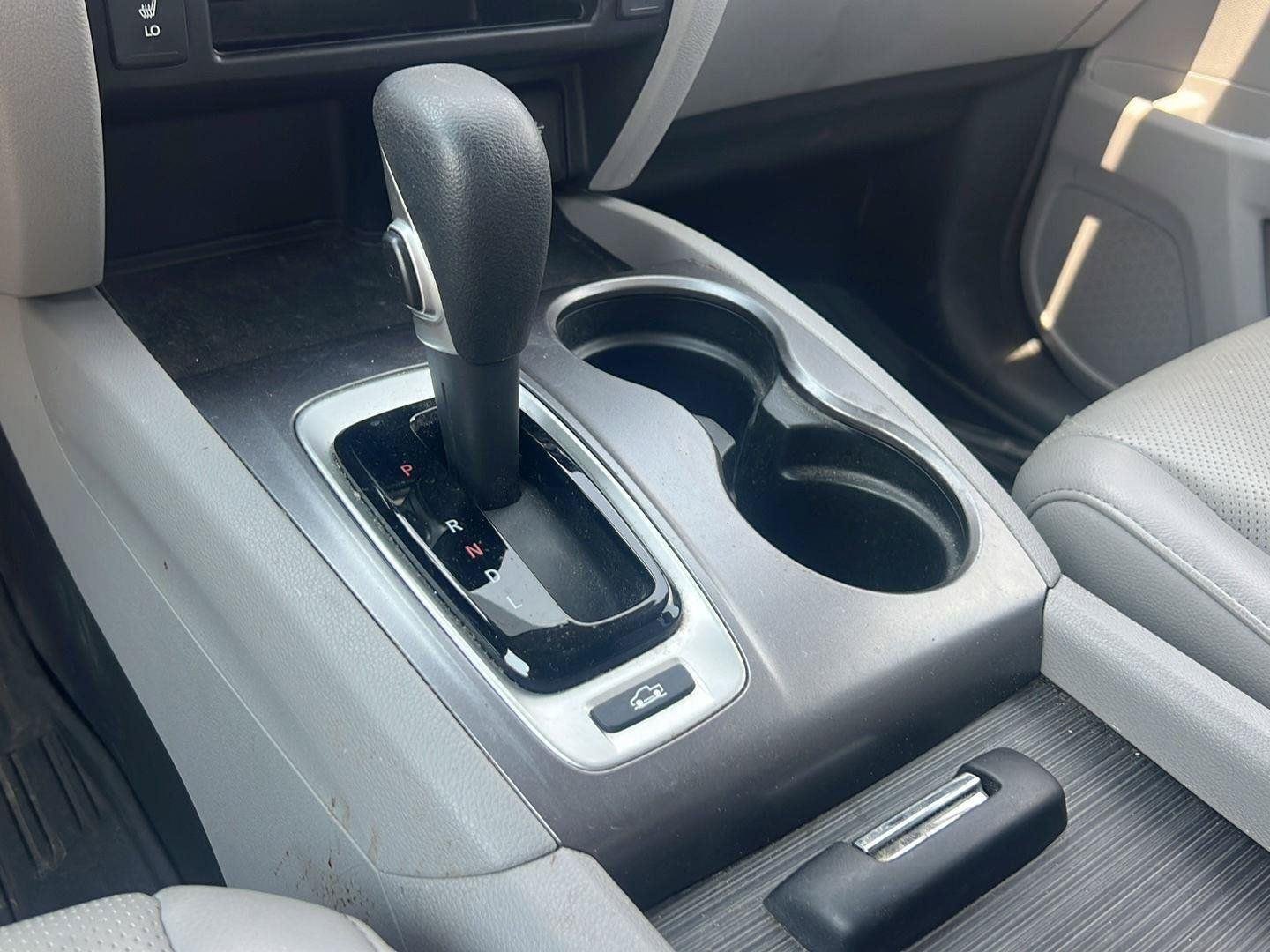Used 2019 Modern Steel Metallic Honda RTL image 14