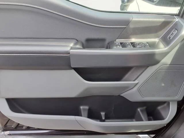 Used 2025  Ford XLT image 17