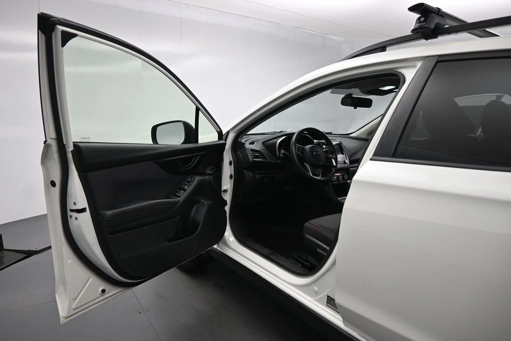 Certified Used 2018 White Subaru 2.0i Premium image 9