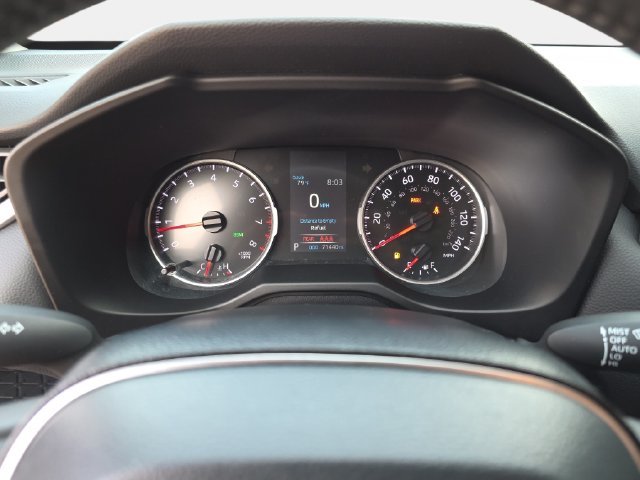 Used 2021 Red Toyota XLE Premium image 17