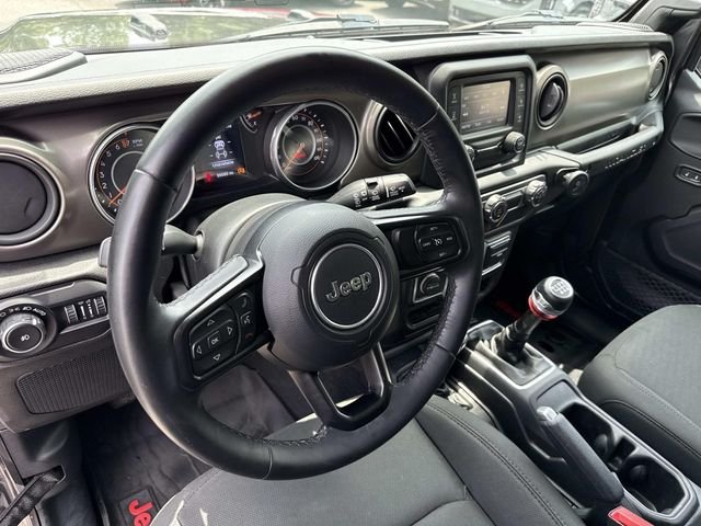 Used 2018 Gray Jeep Unlimited Sport S image 2