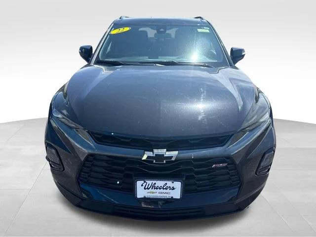 Used 2022 Black Chevrolet RS image 9