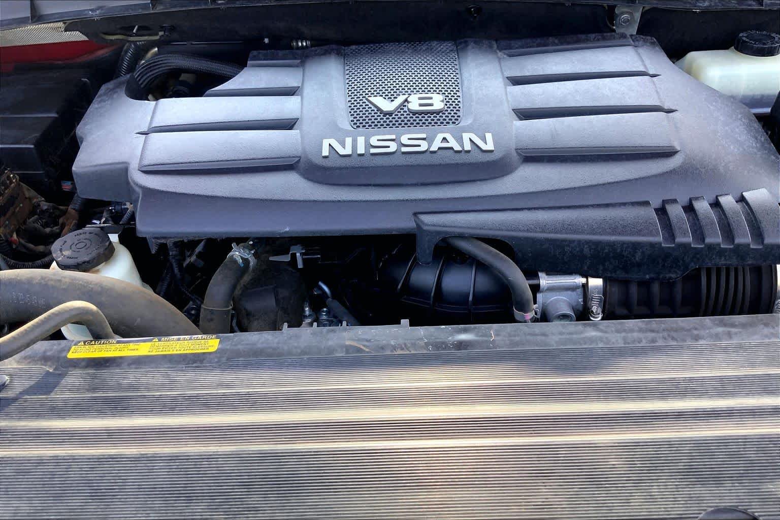 Used 2017 Cayenne Red Nissan SV image 33