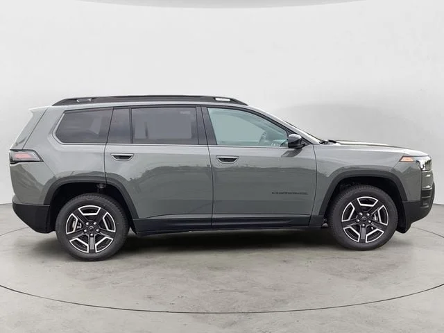 New 2026 Gray Clearcoat Jeep LIMITED 4X4 image 7