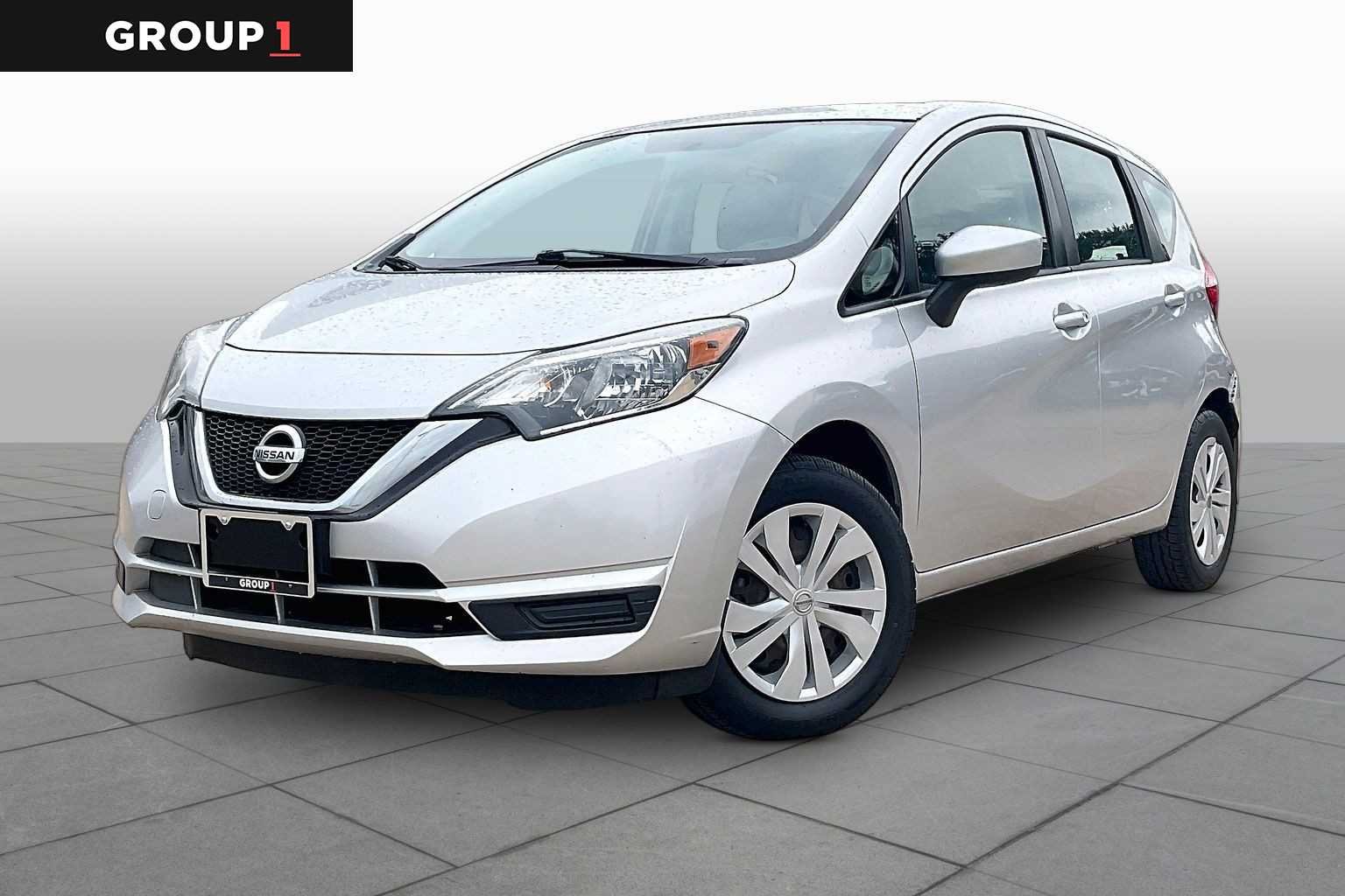 2017 Nissan Versa Note 1.6 SV CVT's photo
