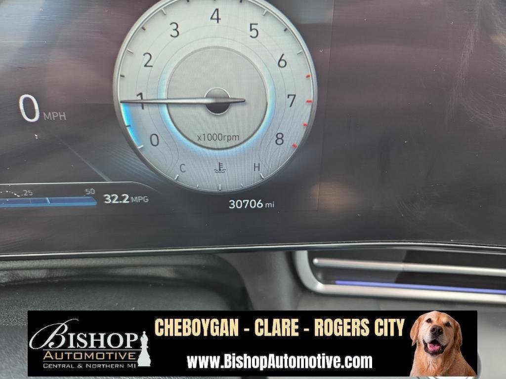 Pre-Owned 2023 Hyundai Elantra Limited image 5