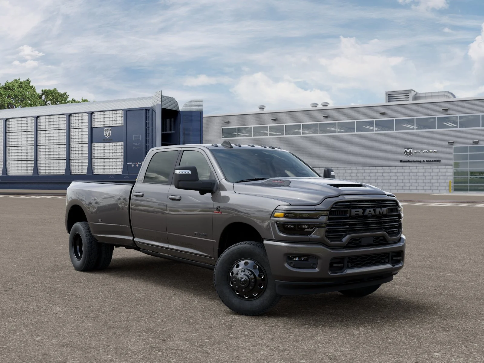 New 2026 Granite Crystal Metallic Clear-Coat Exterior Paint RAM LARAMIE image 3