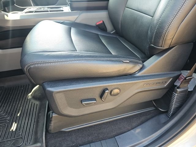 Used 2024 Silver Ford XLT image 16