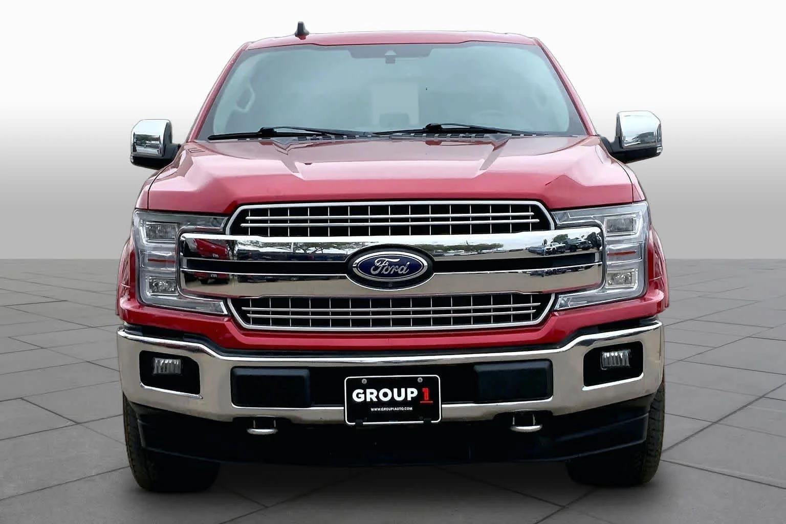 Used 2020 Rapid Red Metallic Tinted Clearcoat Ford LARIAT image 4