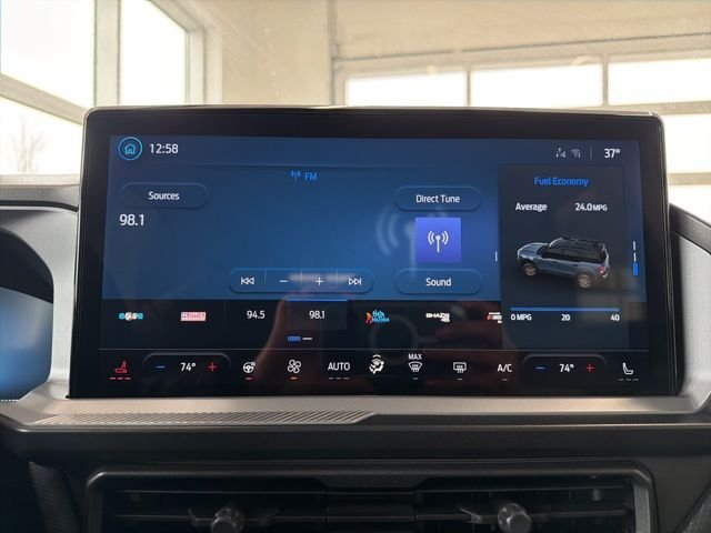 Used 2025 Red Ford Badlands image 18