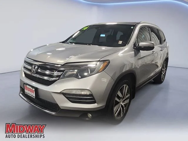 2016 Honda Pilot 4WD Touring's photo