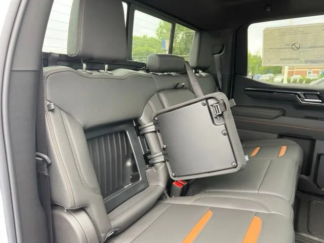 New 2026 Summit White GMC AT4 image 13