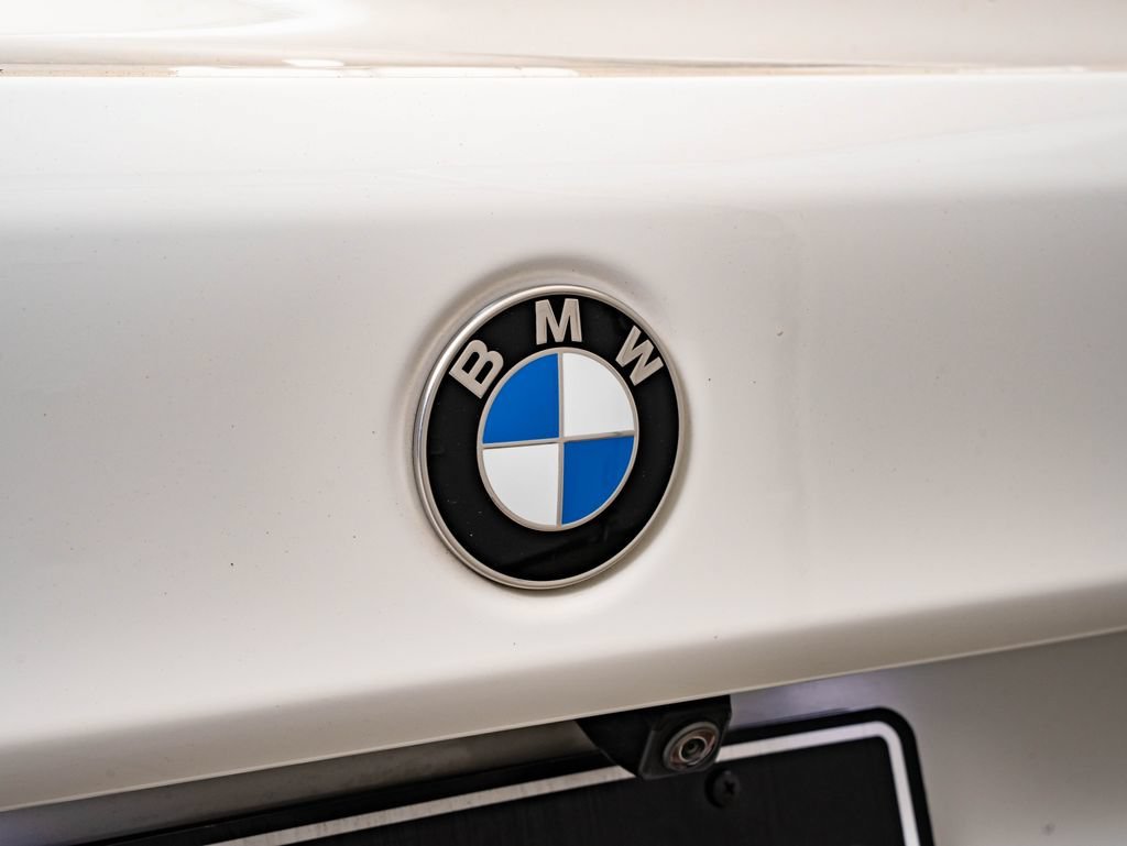 Used 2023 Alpine White BMW 530i xDrive image 17