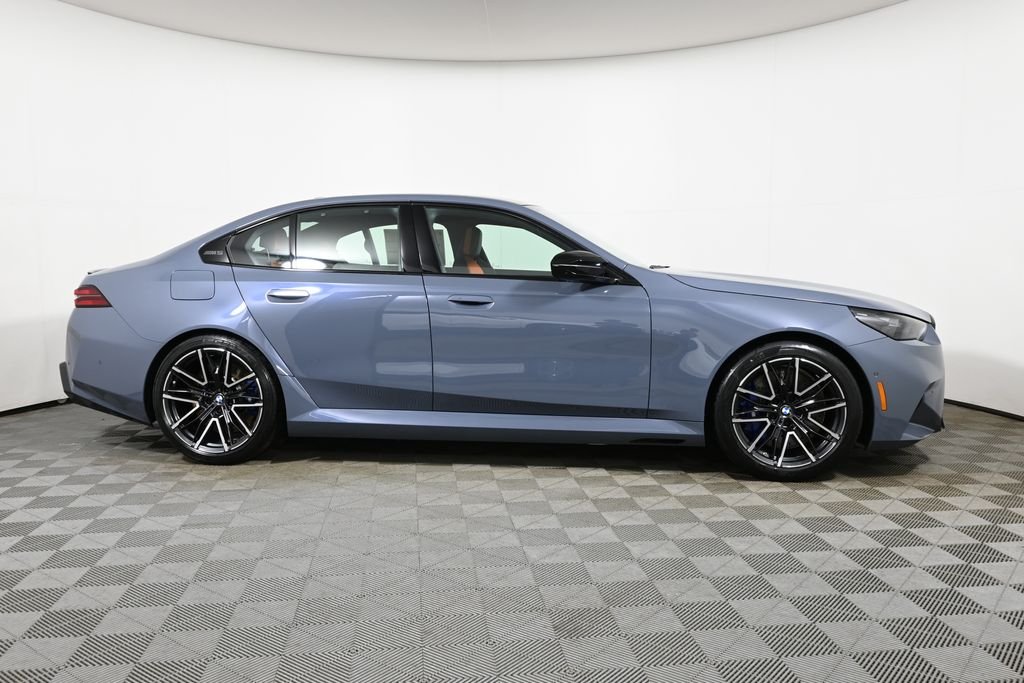 New 2026 Storm Bay Metallic BMW Base image 8