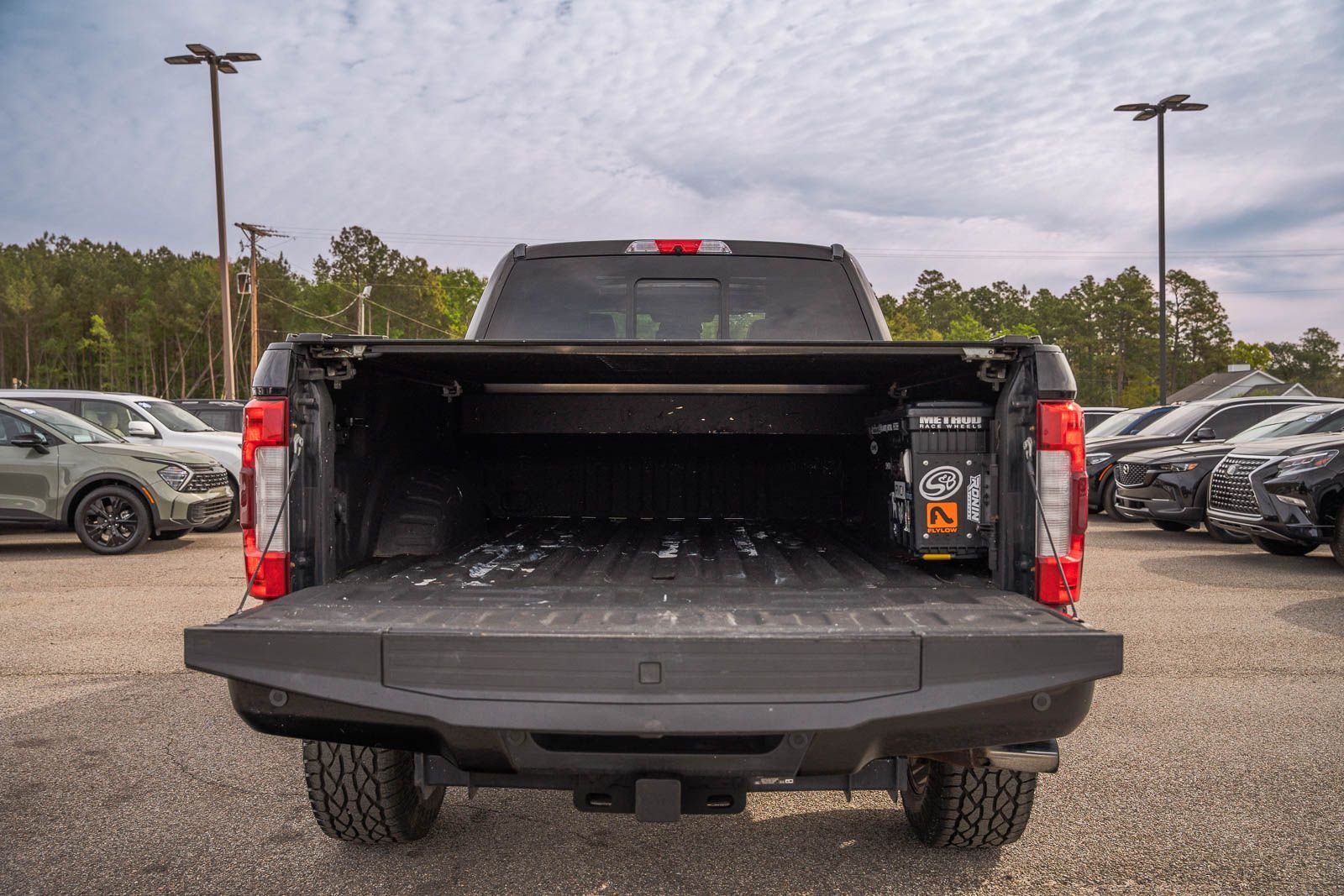 Used 2019 Black Ford Platinum image 21