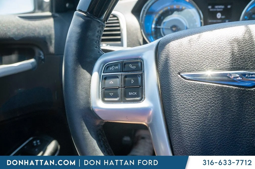 Used 2014 White Chrysler C image 14