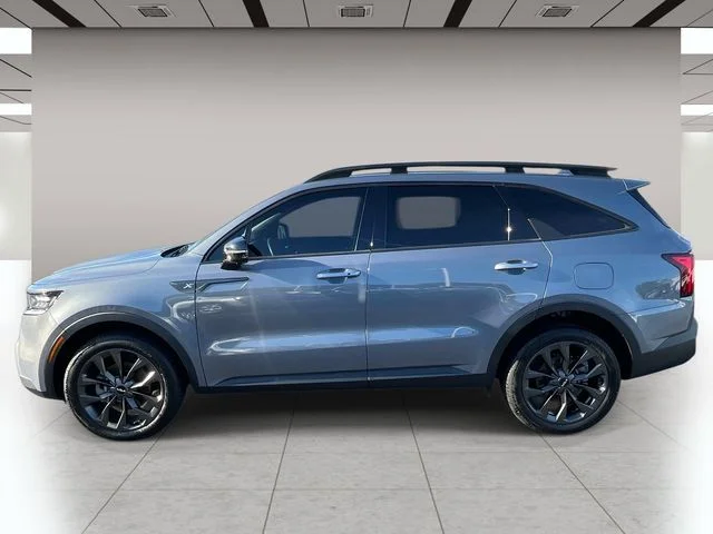 Used 2022 Silver Kia X-Line SX Prestige image 7