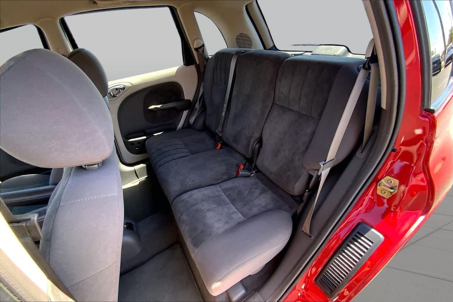 Used 2002 Inferno Red Tinted Pearl Chrysler  image 20