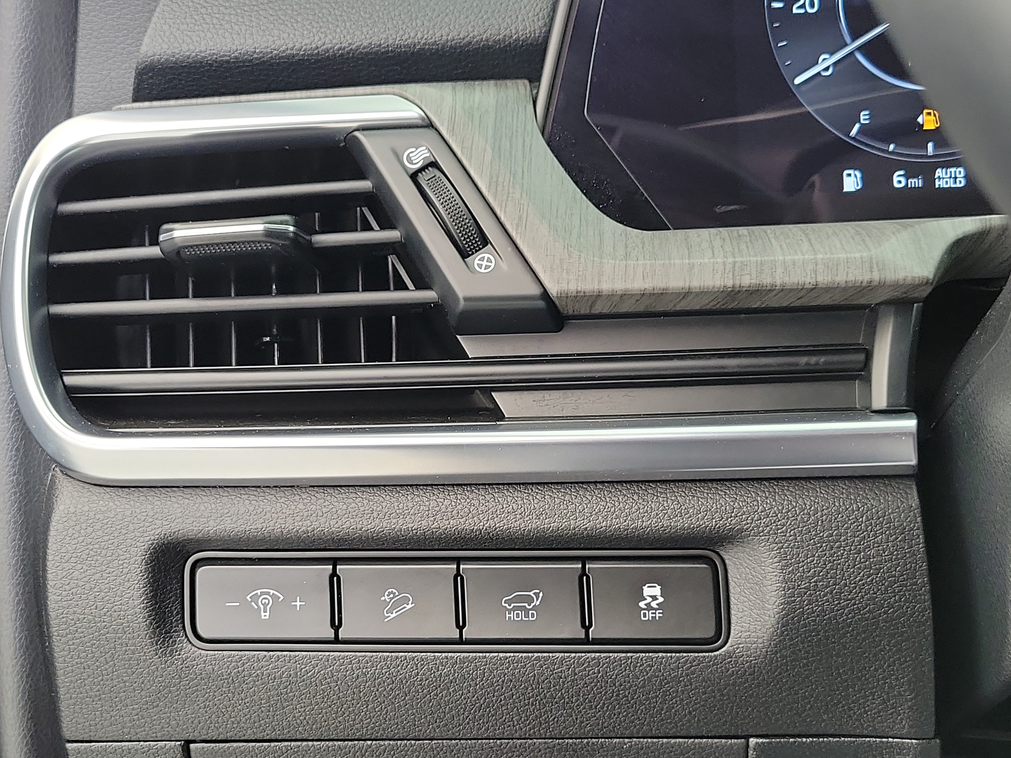 Used 2024 Gravity Gray Kia SX image 34
