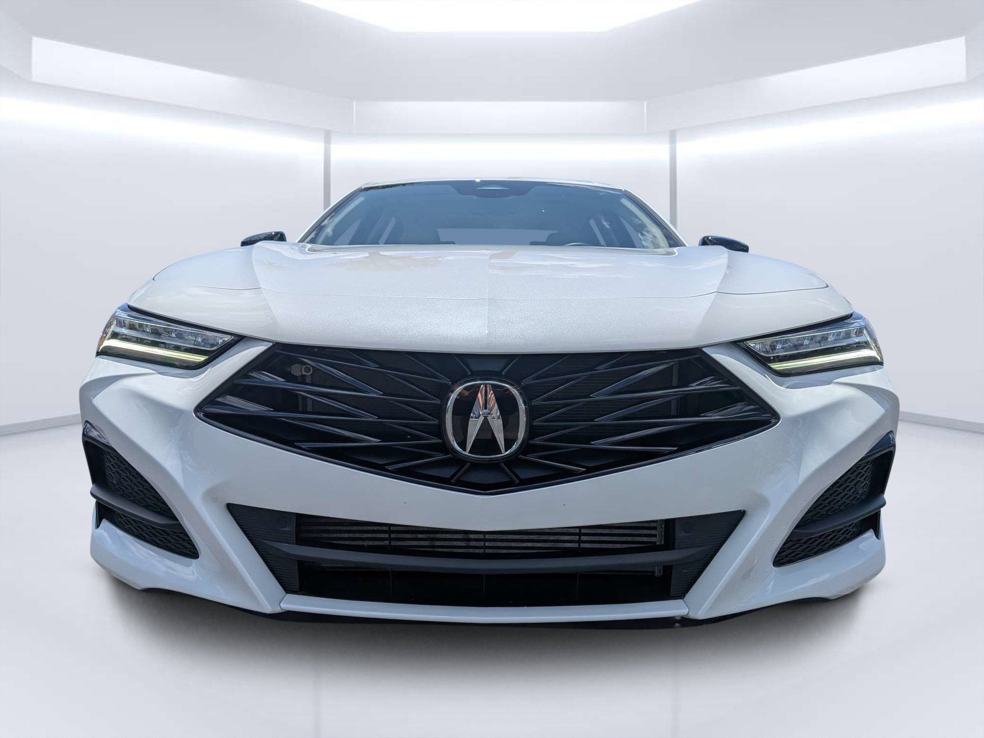 Used 2025 Platinum White Pearl Acura Technology Package image 43