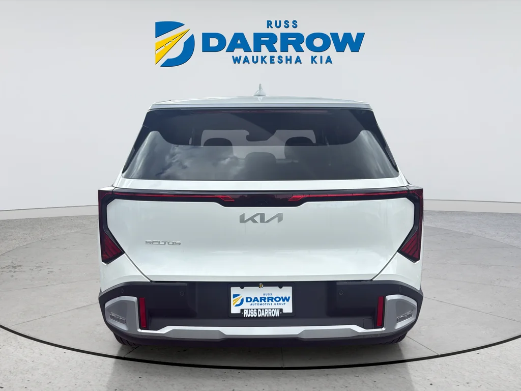 New 2027 Snow White Pearl Kia LX image 6