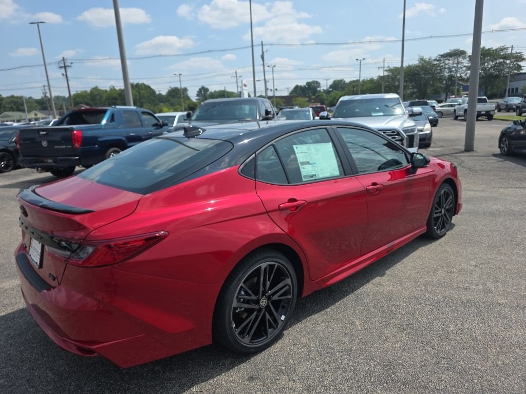 New 2026 Supersonic Red with Midnight Black Metallic roof Toyota XSE image 5