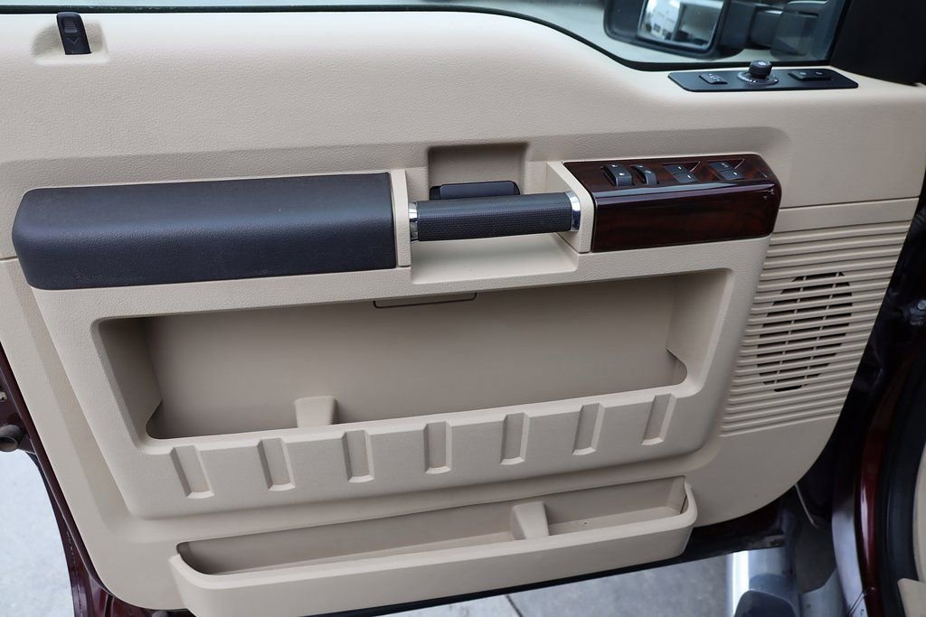 Used 2010 Maroon Ford Lariat image 10