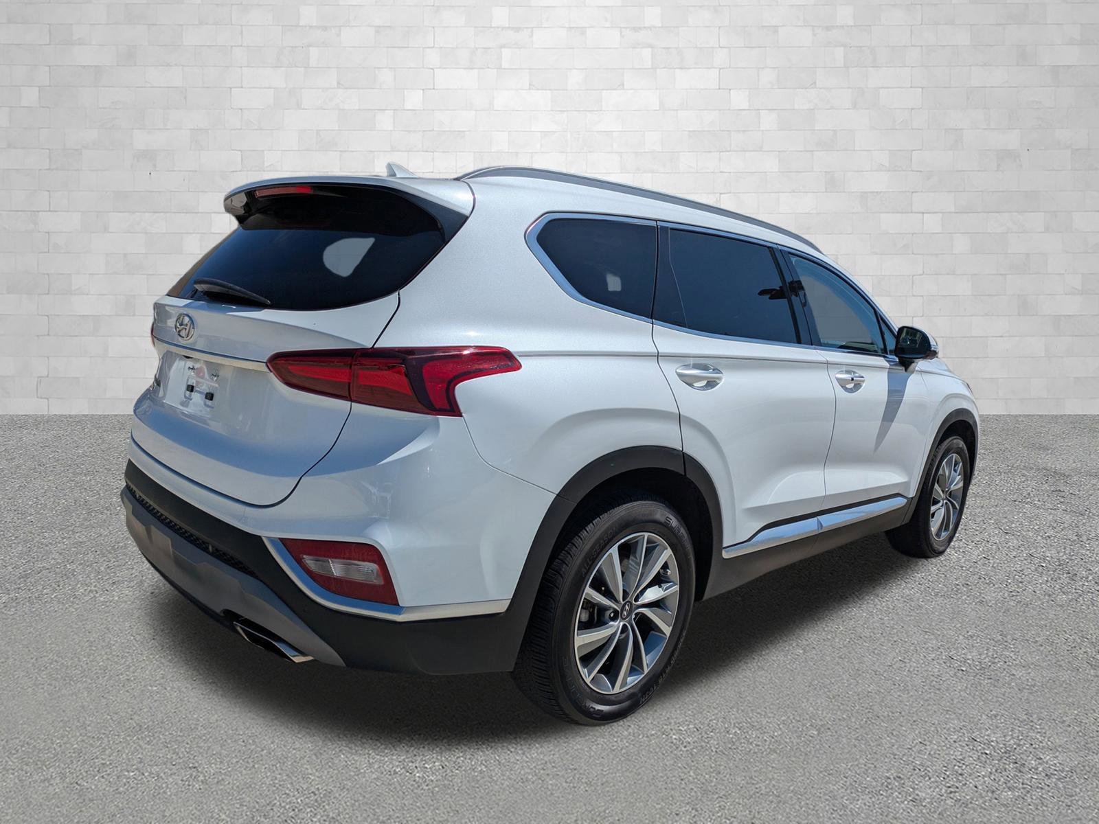 Used 2019 Quartz White Hyundai ULTIMATE image 2