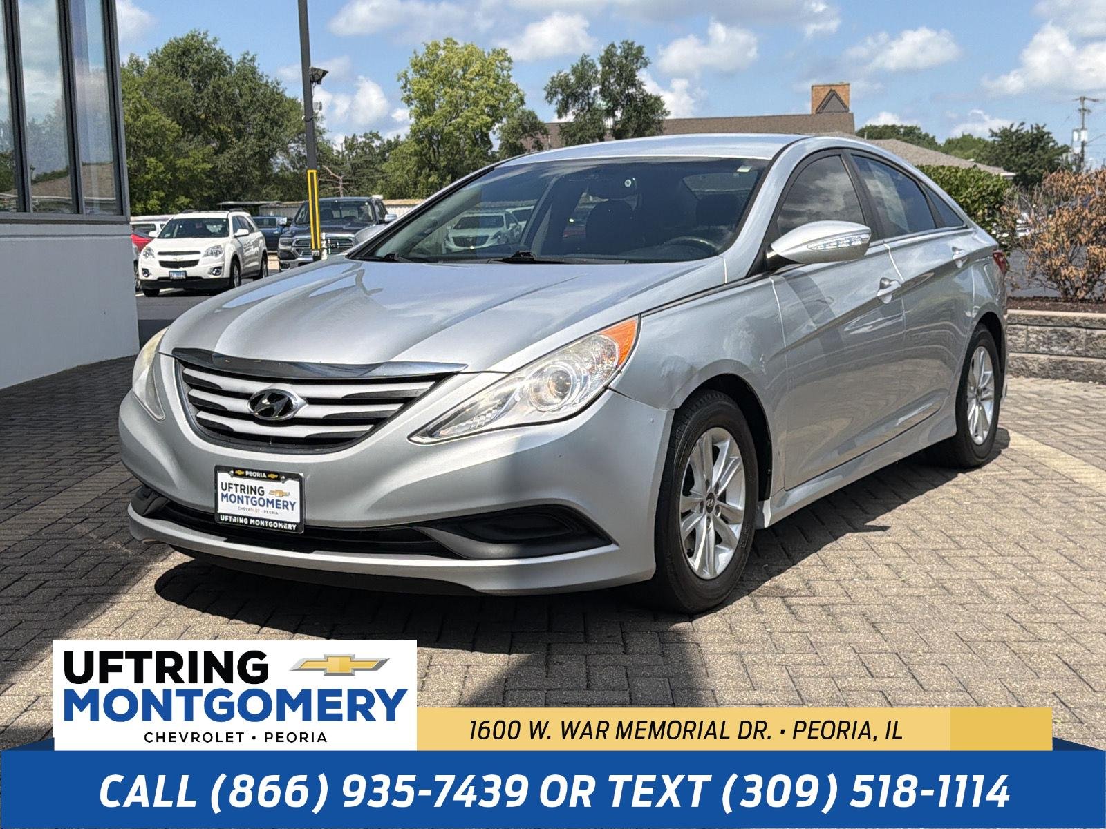Used 2014 Radiant Silver Metallic Hyundai GLS image 1