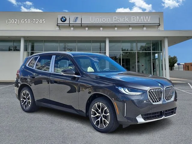New 2026 Dark Graphite Metallic BMW 30 xDrive image 3