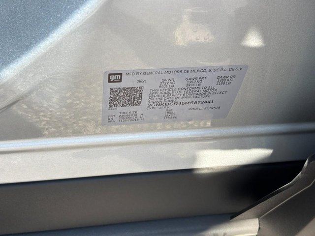 Used 2021 SILVER ICE METALLIC Chevrolet LT image 23