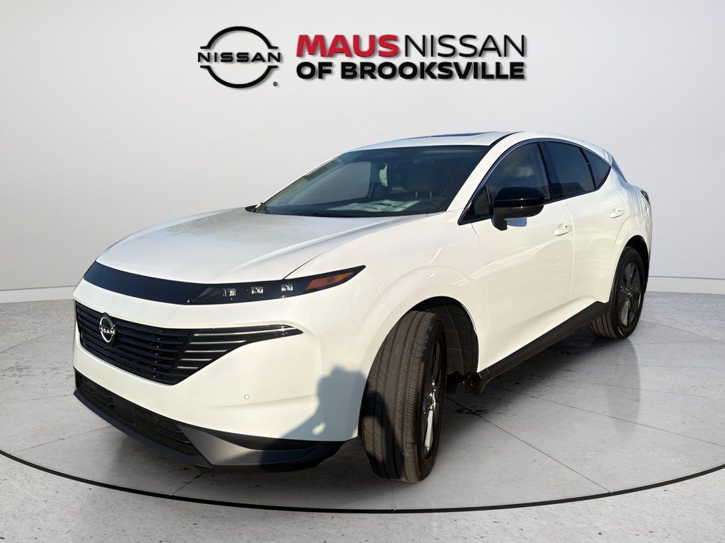 New 2026 White Nissan SL image 3