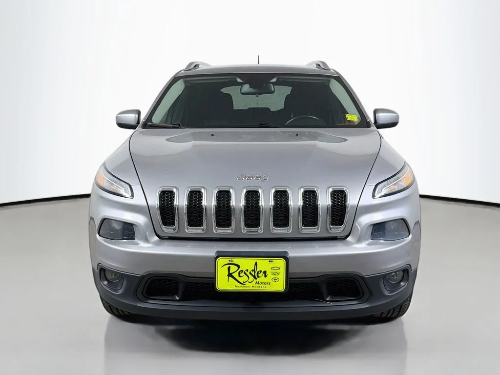 Used 2018 Jeep Cherokee Latitude with VIN 1C4PJMCX8JD532375 for sale in Bozeman, MT