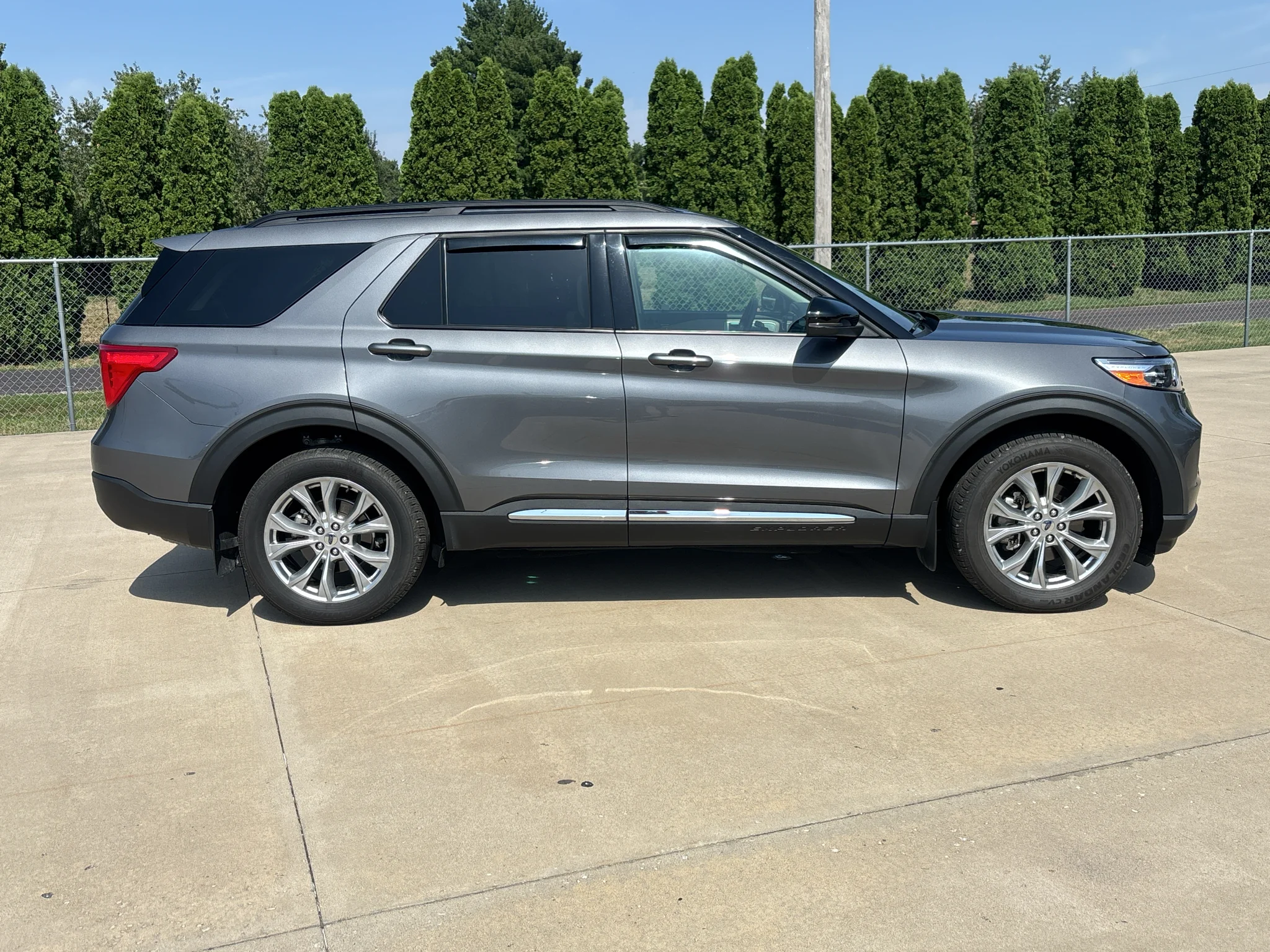 Used 2024 Carbonized Gray Metallic Ford XLT image 2