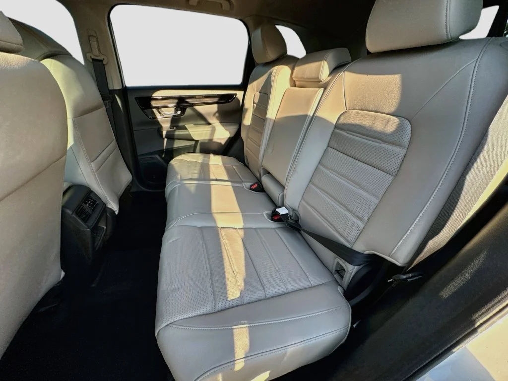 Used 2024 White Honda EX-L image 28