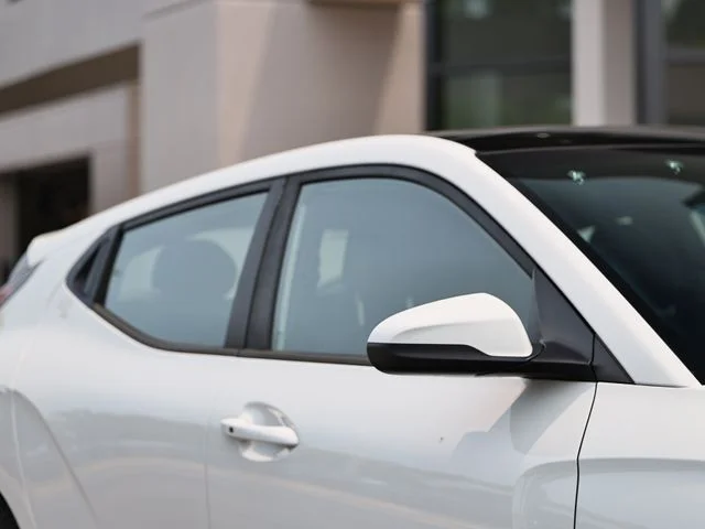 Used 2019 Chalk White Hyundai 2.0 Premium image 3