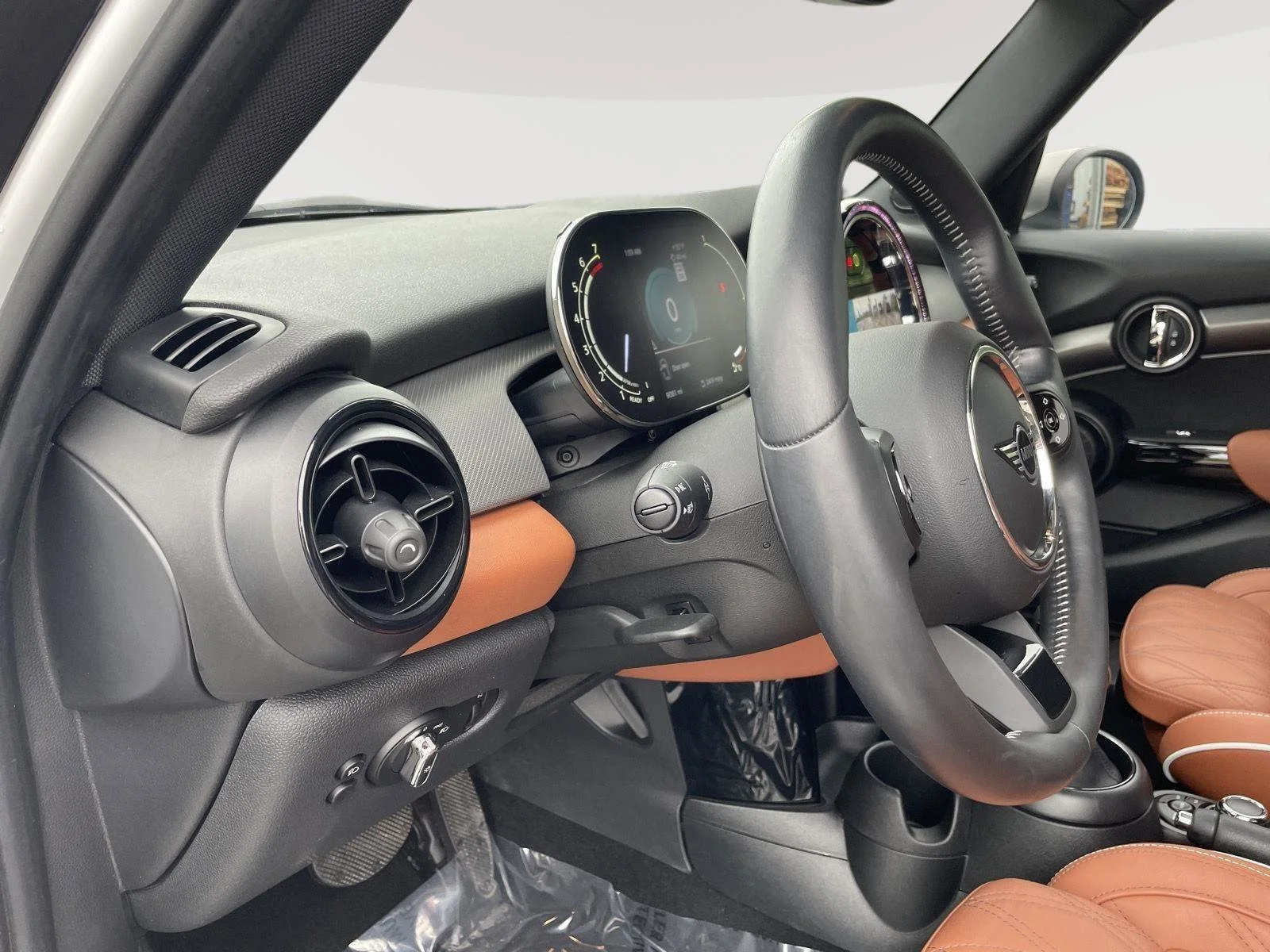 Used 2023 Nanuq White Metallic MINI Cooper S image 27