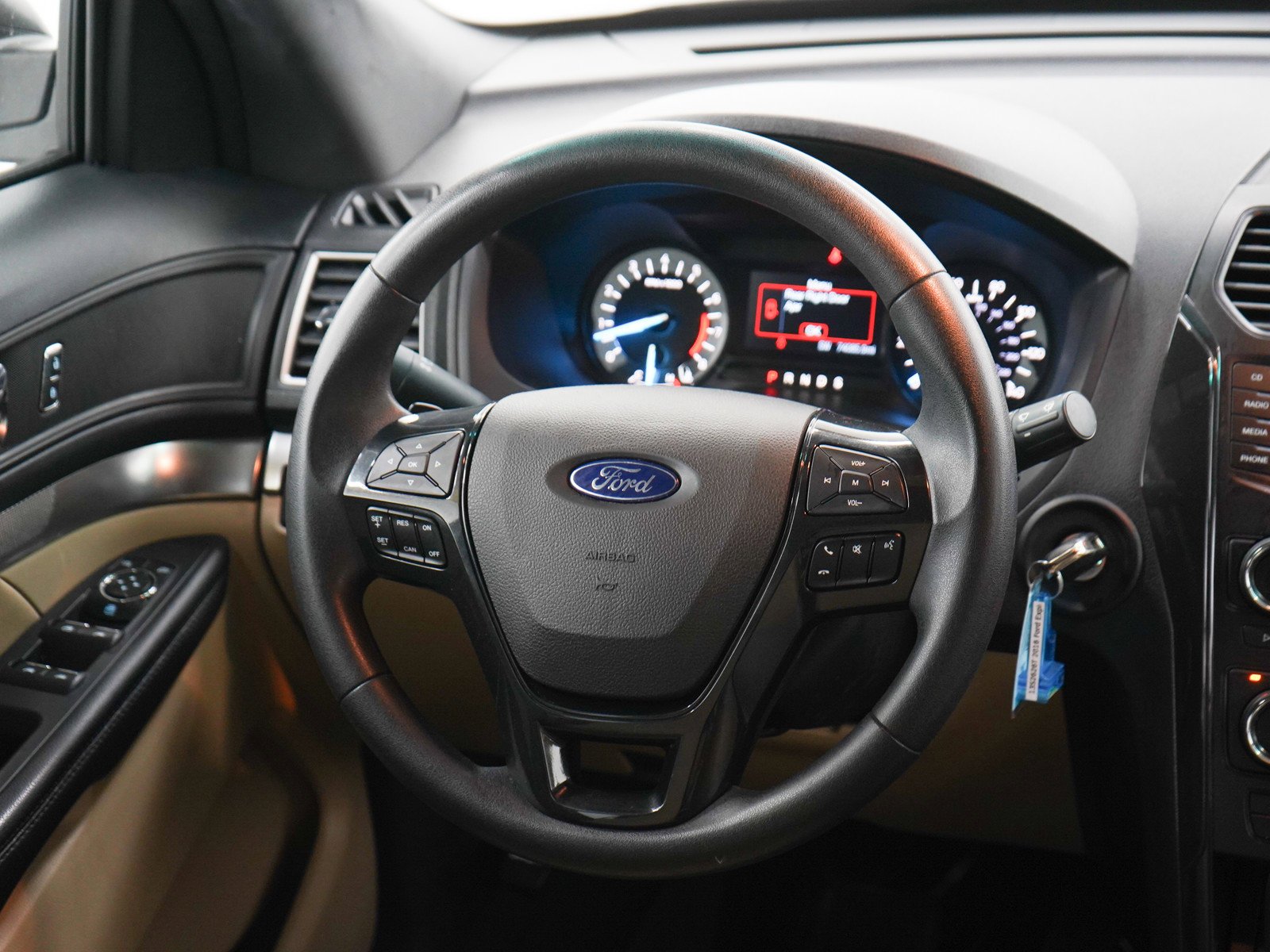 Used 2016 Ingot Silver Ford  image 15