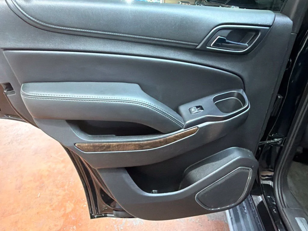 Used 2018 Black Chevrolet LT image 17