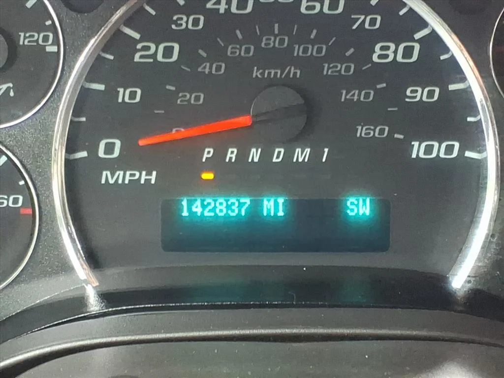 Certified Used 2023 White GMC Work Van image 16