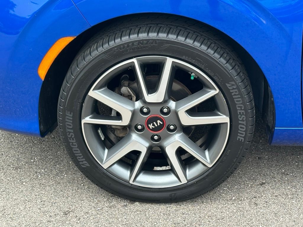 Used 2020 Blue Kia GT-Line image 9